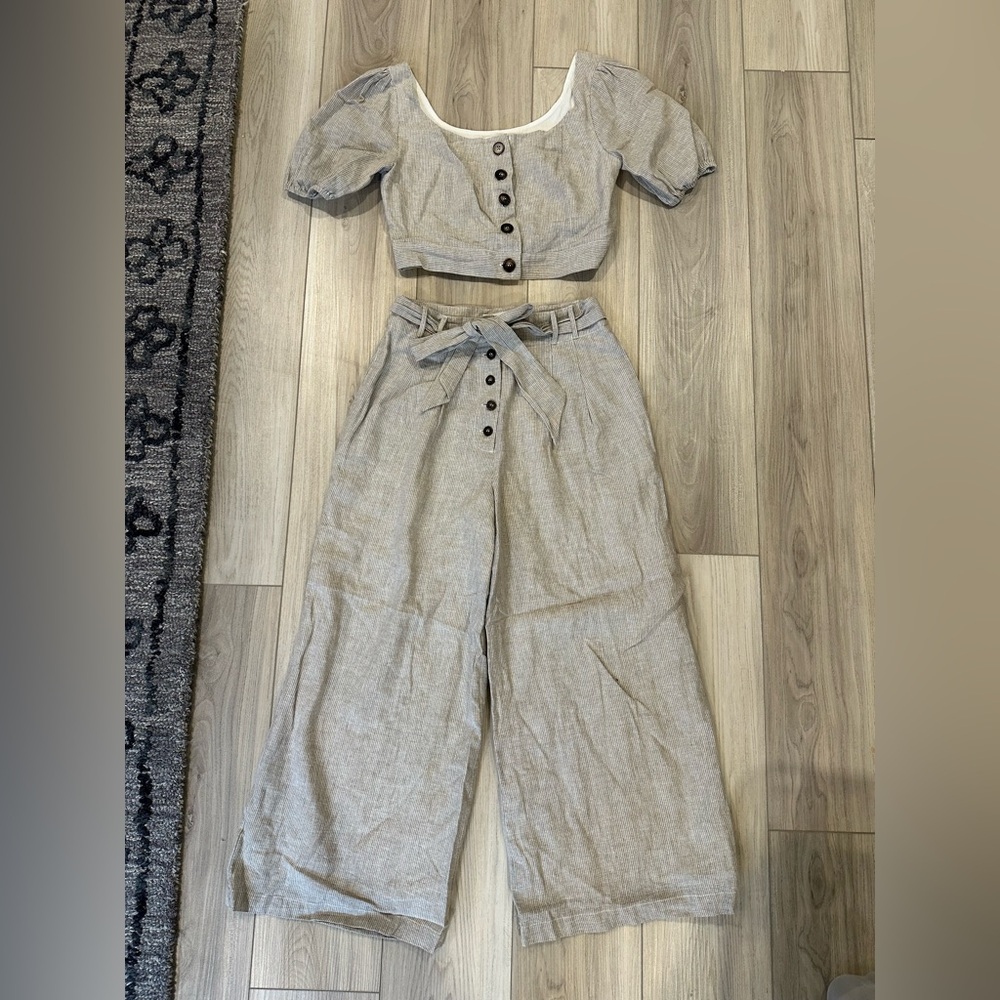 Lost + Wander Gray Two-Piece Wide Leg Set